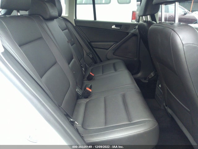 Volkswagen TIGUAN S 2016 WVGAV7AX9GW515785 Image 10