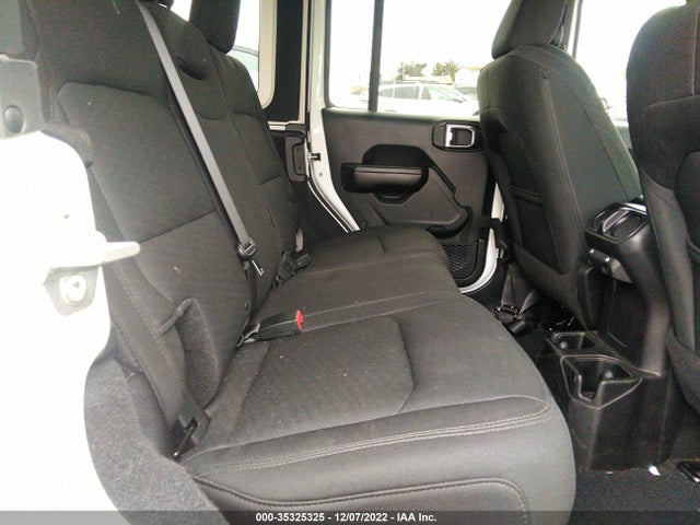 1C4HJXDG8JW272004 Jeep Wrangler Unlimited Sport S