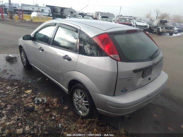 2005 FORD FOCUS S/SE/SES VIN: 3FAFP37NX5R157623