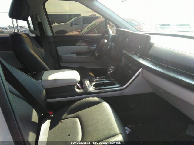 KNDNB4H37P6207370 KIA Carnival Lx