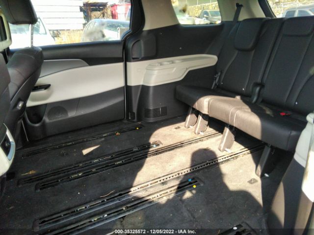 KNDNB4H37P6207370 KIA Carnival Lx