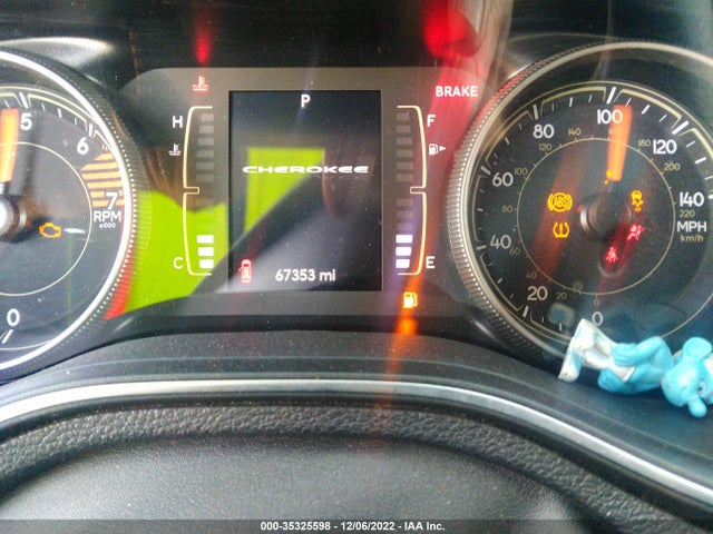 2019 Jeep Cherokee, VIN: 1C4PJLCBXKD348250