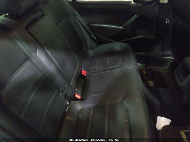 1VWDT7A30HC018385 Volkswagen Passat R-line W/comfort Pkg
