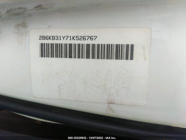 Dodge RAM VAN 2001 2B6KB31Y71K526767 Image 10