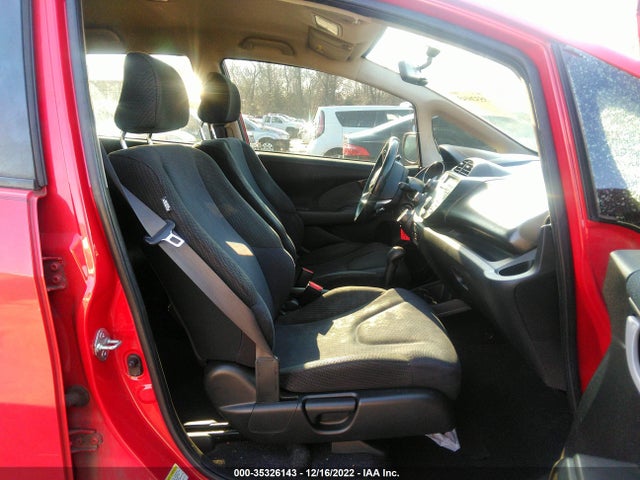 2013 HONDA FIT SPORT VIN: JHMGE8H56DC039354