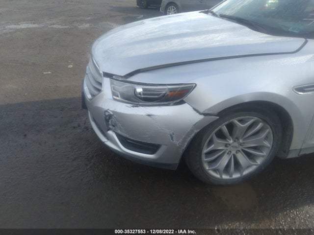 2017 Ford Taurus, VIN: 1FAHP2F8XHG102289