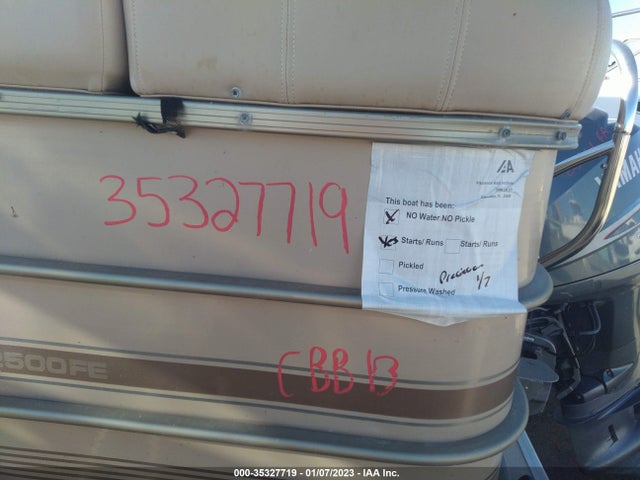 35327719 :رقم المزاد ، GDY2635SK607 vin ، 2007 Sanpan Pontoon Boat مزاد بيع