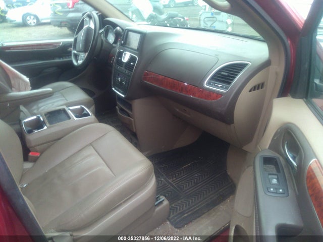2016 Chrysler Town & Country, VIN: 2C4RC1BGXGR191571