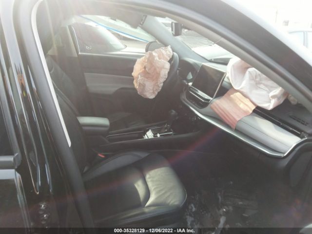 3C4NJDCB1NT107835 Jeep Compass Limited