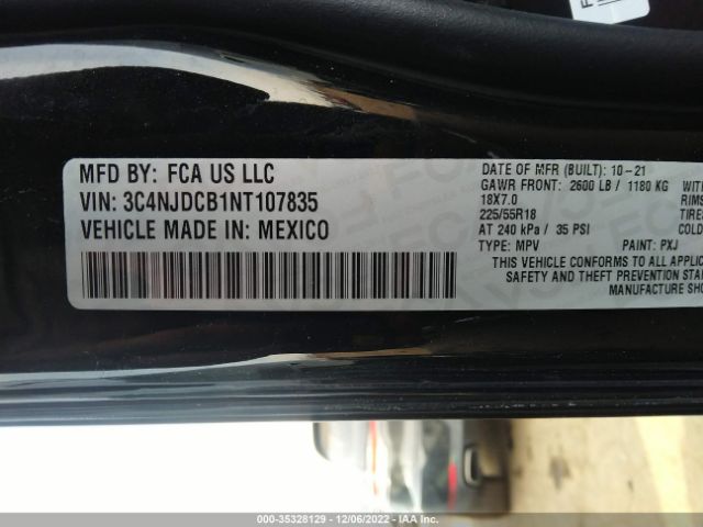 3C4NJDCB1NT107835 Jeep Compass Limited