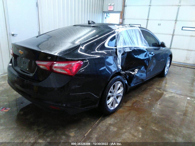 2019 Chevrolet Malibu, VIN: 1G1ZD5ST5KF195313