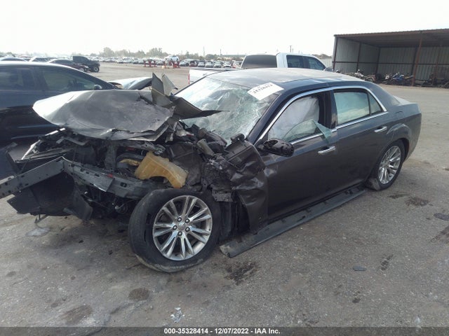 2C3CCAEG0GH127955 Chrysler 300