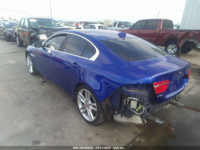 SAJAK4BV9HA963713 Jaguar Xe 35t Prestige