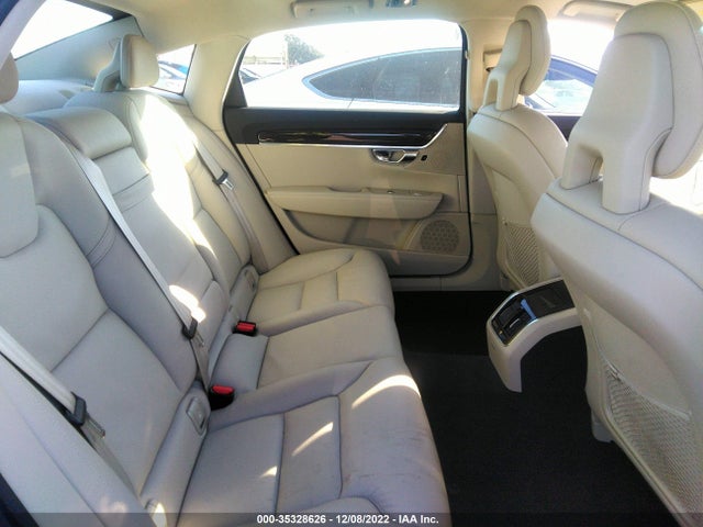 2018 Volvo S90, VIN: LVY102AK9JP050025