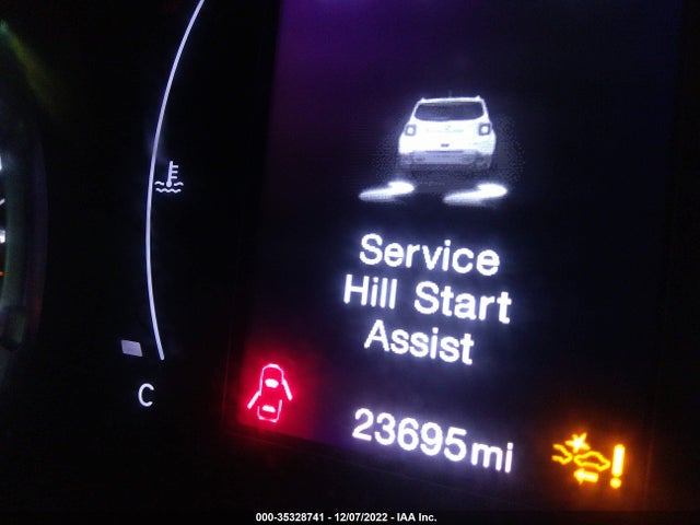 2021 Jeep Renegade, VIN: ZACNJCAB8MPM52649