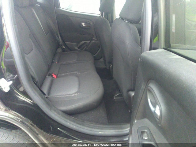 2021 Jeep Renegade, VIN: ZACNJCAB8MPM52649