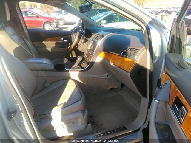 Lincoln MKX 2011 2LMDJ6JK1BBJ21980 Image 6