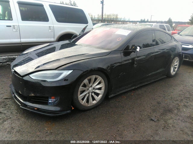 Tesla MODEL S 2018 5YJSA1E27JF245421 Image 2