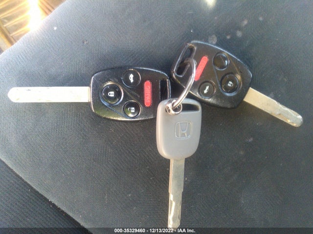 2005 HONDA ACCORD SDN EX/EX-L WITH NAVI VIN: 1HGCM56775A077115