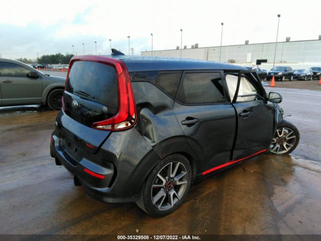 KNDJ63AU2L7027797 KIA Soul Gt-line
