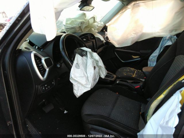 KNDJ63AU2L7027797 KIA Soul Gt-line