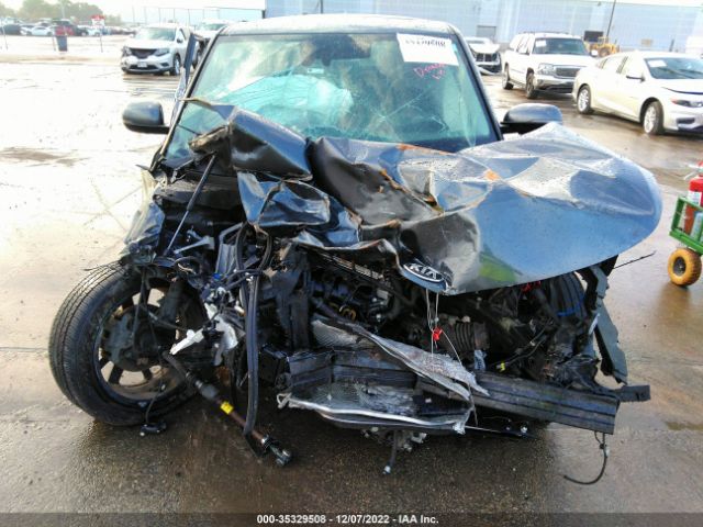 KNDJ63AU2L7027797 KIA Soul Gt-line