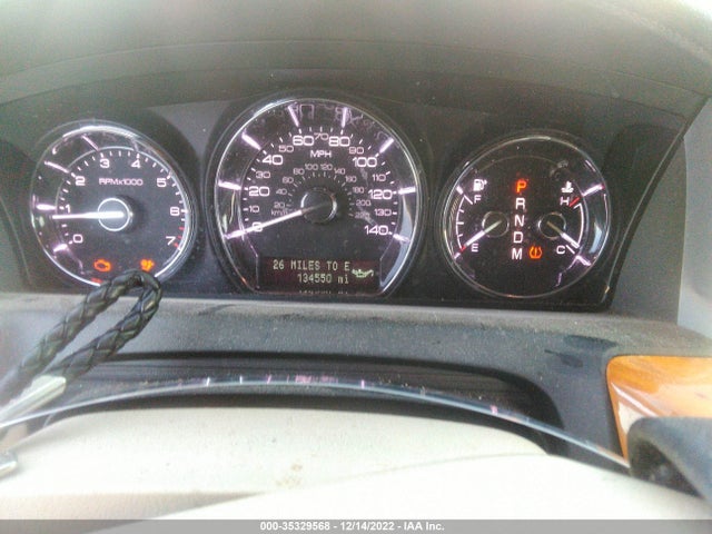 Lincoln MKS 2011 1LNHL9DR7BG608739 Image 12