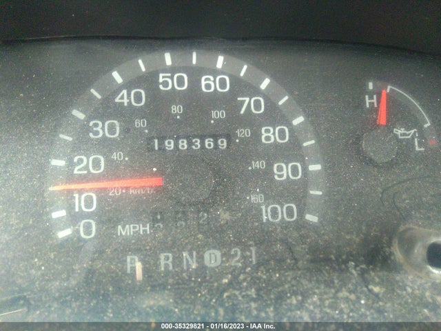 2001 FORD ECONOLINE CARGO VAN VIN: 1FTRE14271HB35196
