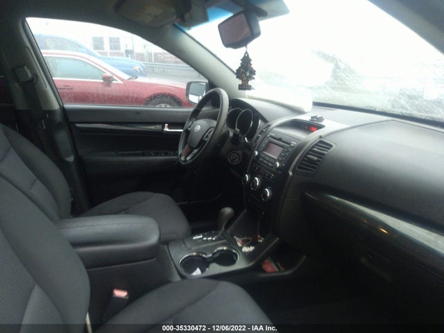 2012 KIA SORENTO LX VIN: 5XYKT3A6XCG305296