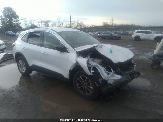 2022 Ford Escape, VIN: 1FMCU9G66NUA00323