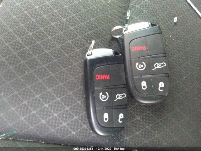 1C4RJFAG6KC567964 Jeep Grand Cherokee Upland