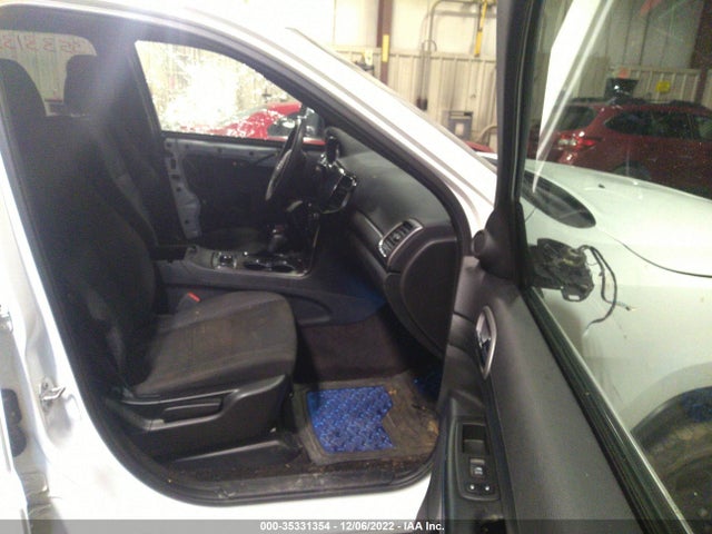 1C4RJFAG6KC567964 Jeep Grand Cherokee Upland
