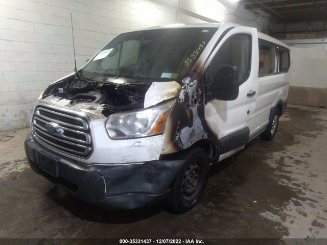 1FMZK1ZM3GKA72771 Ford Transit-150 Xlt