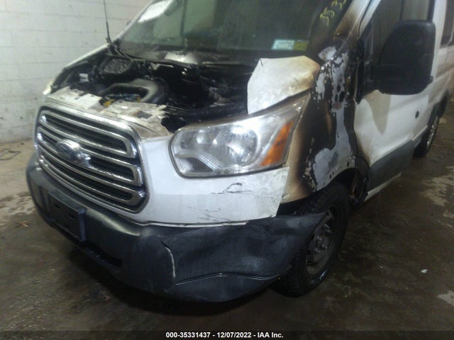 1FMZK1ZM3GKA72771 Ford Transit-150 Xlt