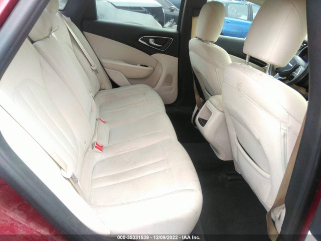 2016 Chrysler 200, VIN: 1C3CCCAB4GN158140