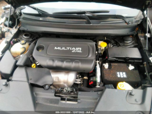 1C4PJLAB0HW640604 Jeep Cherokee Sport