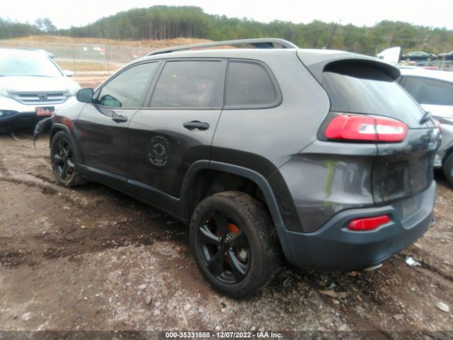 1C4PJLAB0HW640604 Jeep Cherokee Sport