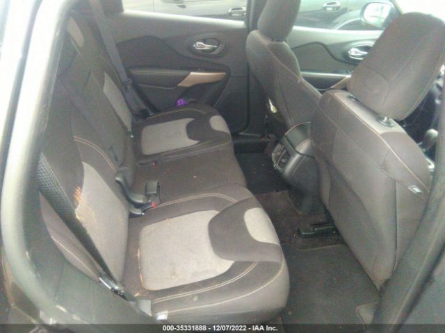 1C4PJLAB0HW640604 Jeep Cherokee Sport