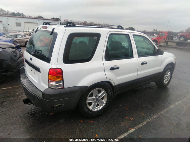 2007 FORD ESCAPE XLS VIN: 1FMYU92Z77KA83914