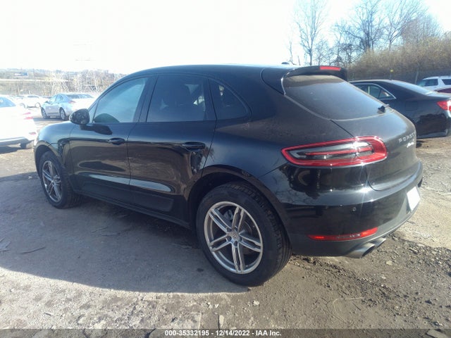 2017 Porsche Macan, VIN: WP1AB2A55HLB18977