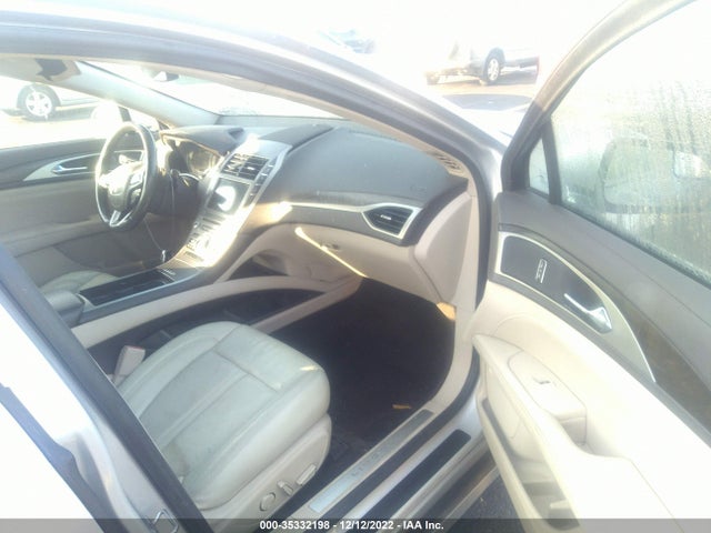 Lincoln MKZ 2017 3LN6L5D96HR614470 Image 5