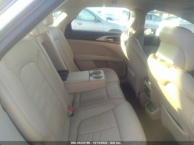 Lincoln MKZ 2017 3LN6L5D96HR614470 Image 8