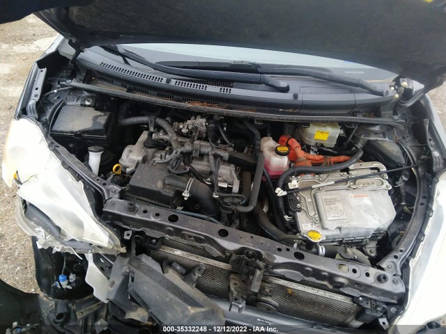 35332248 :رقم المزاد ، JTDKDTB36D1557517 vin ، 2013 Toyota Prius C One/two/three/four مزاد بيع