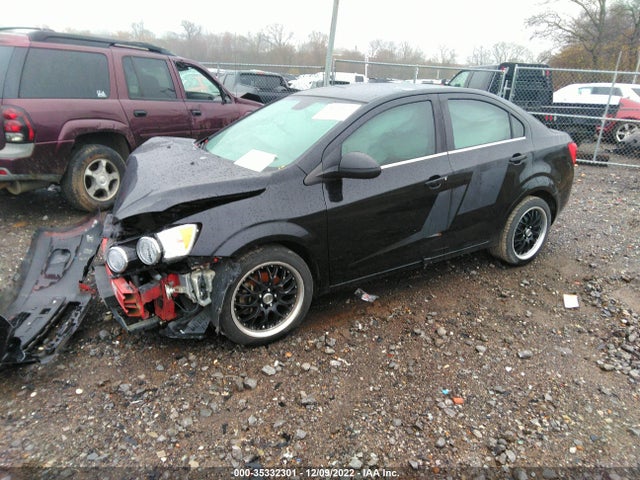 Chevrolet SONIC LS 2012 1G1JA5SH6C4113183 Image 2