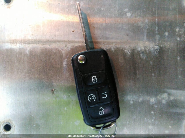 1VWCN7A33EC042715 Volkswagen Passat Tdi Sel Premium