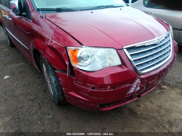 2A4RR7DX9AR321890 Chrysler Town & Country Limited