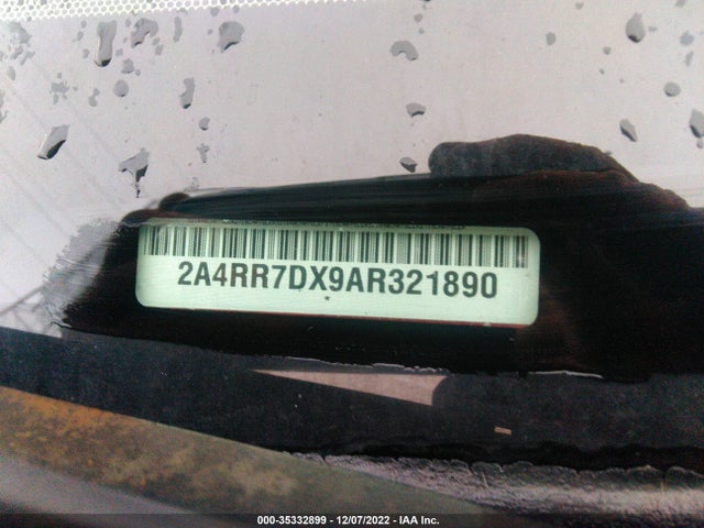 2A4RR7DX9AR321890 Chrysler Town & Country Limited