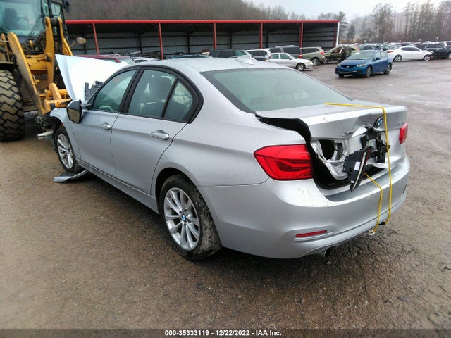 BMW 3 Series 320i Xdrive 2018 WBA8E5G53JNU47376 Image 3