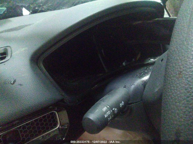 19XFL2H56NE000581 Honda Civic Hatchback Lx