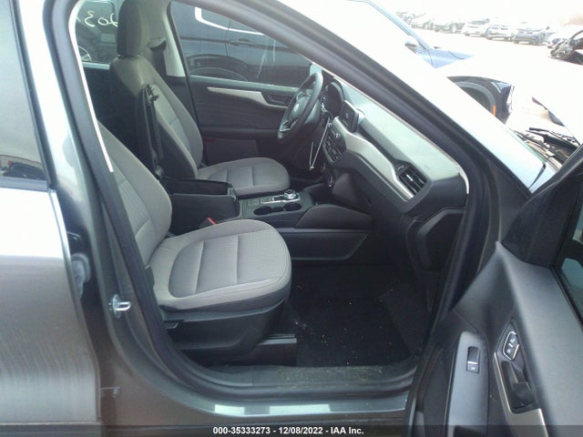 2022 Ford Escape, VIN: 1FMCU0F60NUA86497